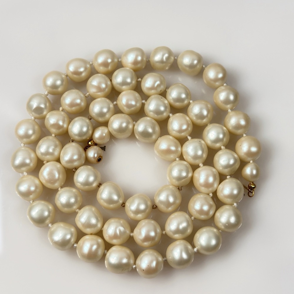 Vintage Trifari Necklace Baroque Style Acrylic Pearls 30" Crown Hang Tag
